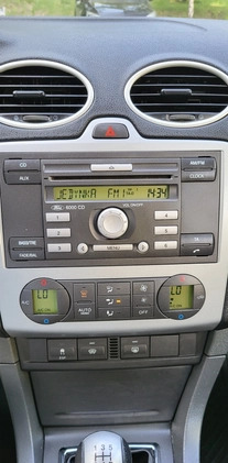 Ford Focus cena 9200 przebieg: 214827, rok produkcji 2007 z Odolanów małe 781